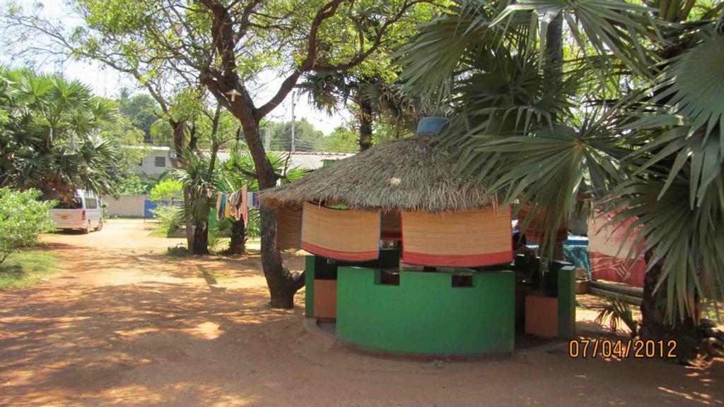 Hotel Amila Guest Trincomalee Exteriér fotografie