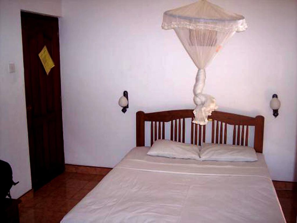 Hotel Amila Guest Trincomalee Exteriér fotografie
